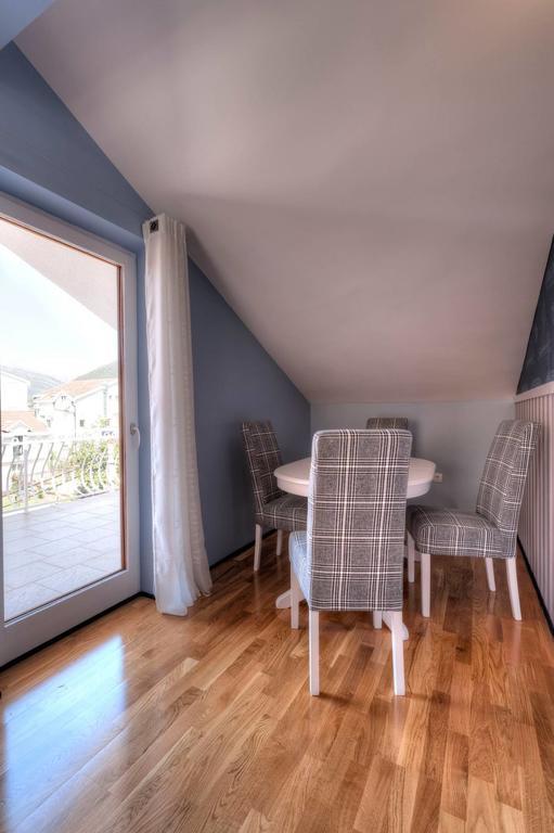 Wukovic Apartments ティヴァト エクステリア 写真