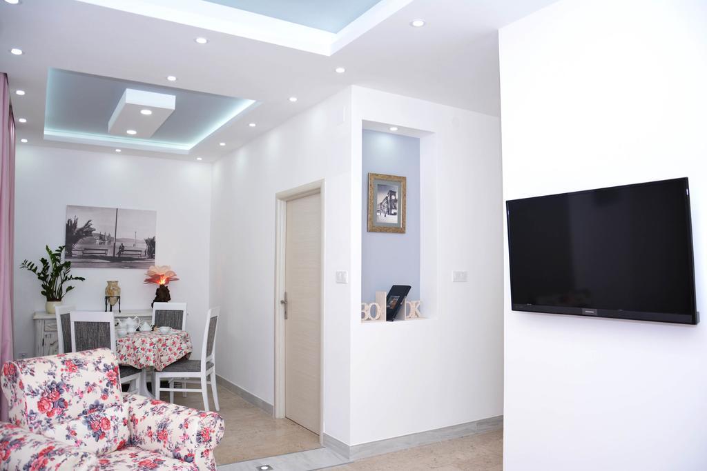Wukovic Apartments ティヴァト エクステリア 写真