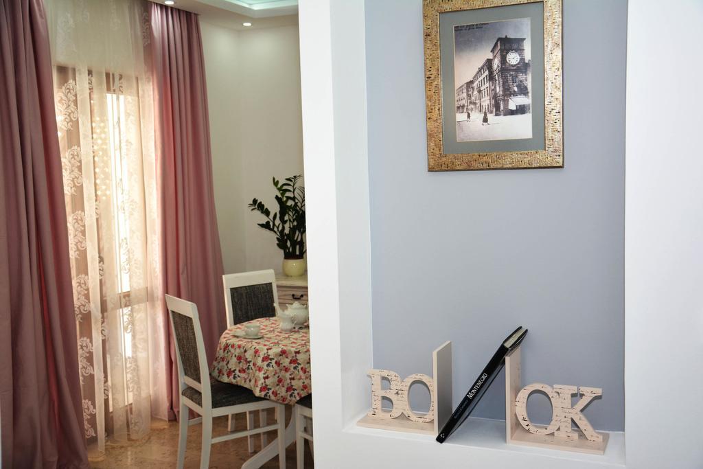 Wukovic Apartments ティヴァト エクステリア 写真