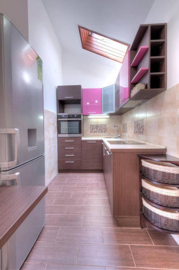 Wukovic Apartments ティヴァト エクステリア 写真