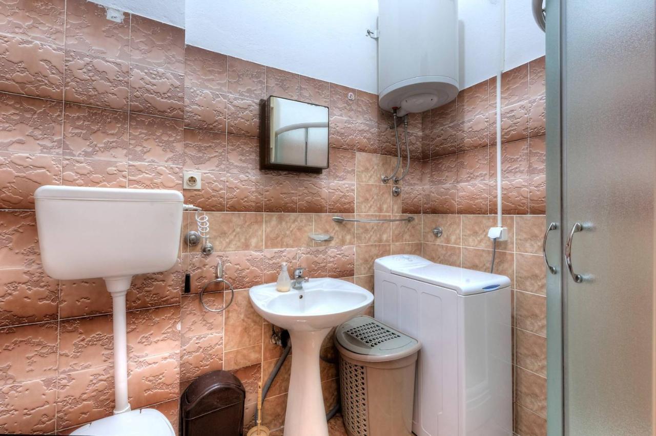 Wukovic Apartments ティヴァト エクステリア 写真
